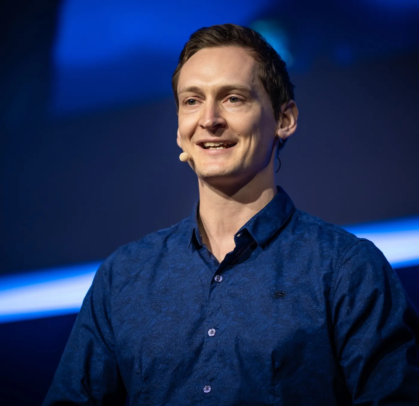 Leon Mehlau als Speaker beim Online Print Symposium