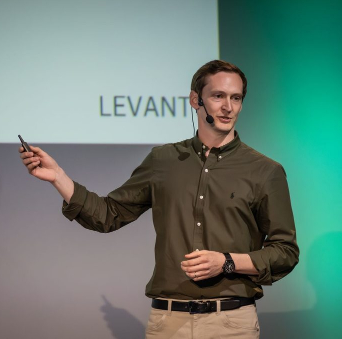 Leon Mehlau – Levanty